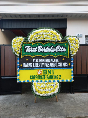 Papan Bunga Duka di Greged