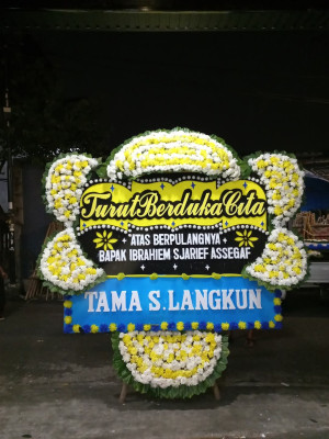 Papan Bunga Duka di Greged